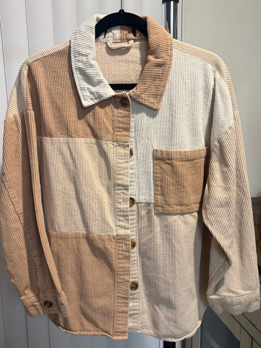 Source Unknown Beige & Cream Corduroy Colorblock Shacket